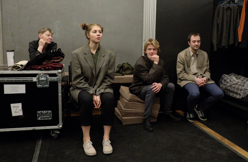 Спектакли "Золотой маски": "Язык птиц" 8 фото