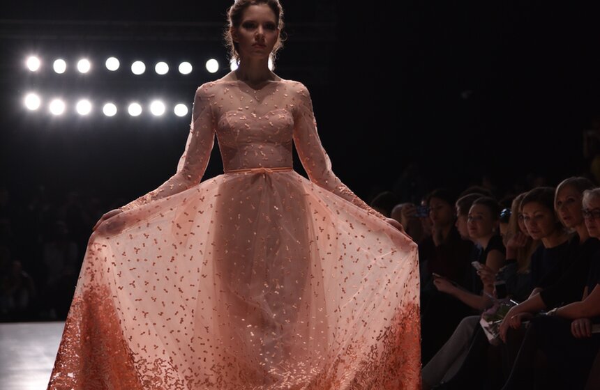 Самые яркие моменты Mercedes-Benz Fashion Week 15 фото