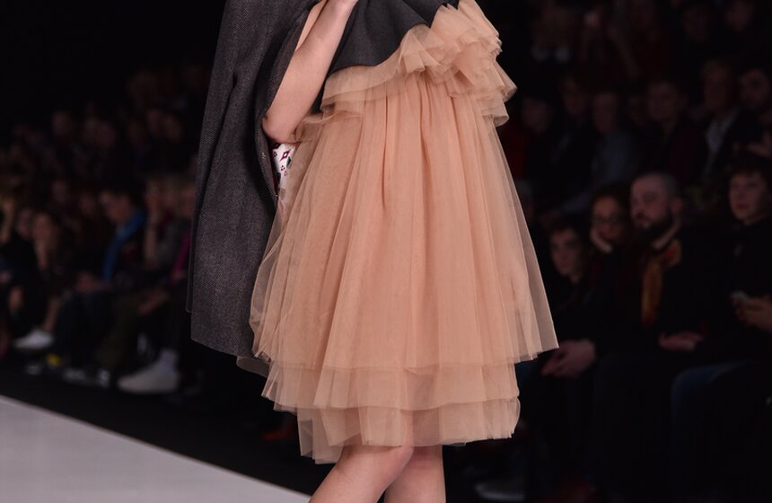 Самые яркие моменты Mercedes-Benz Fashion Week 14 фото