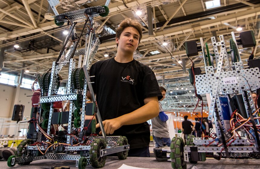 Фестиваль "РобоФест" на ВДНХ 8 фото