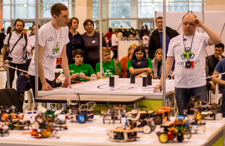 Фестиваль "РобоФест" на ВДНХ 17 фото