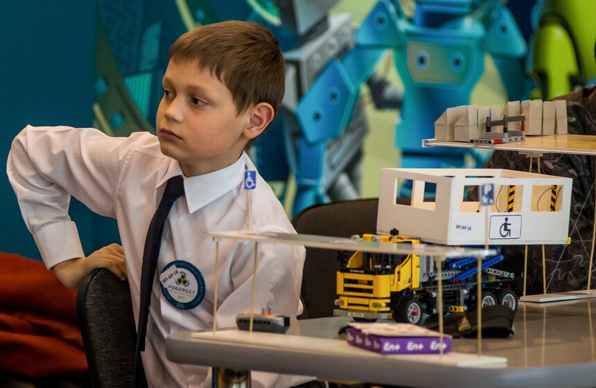 Фестиваль "РобоФест" на ВДНХ 13 фото