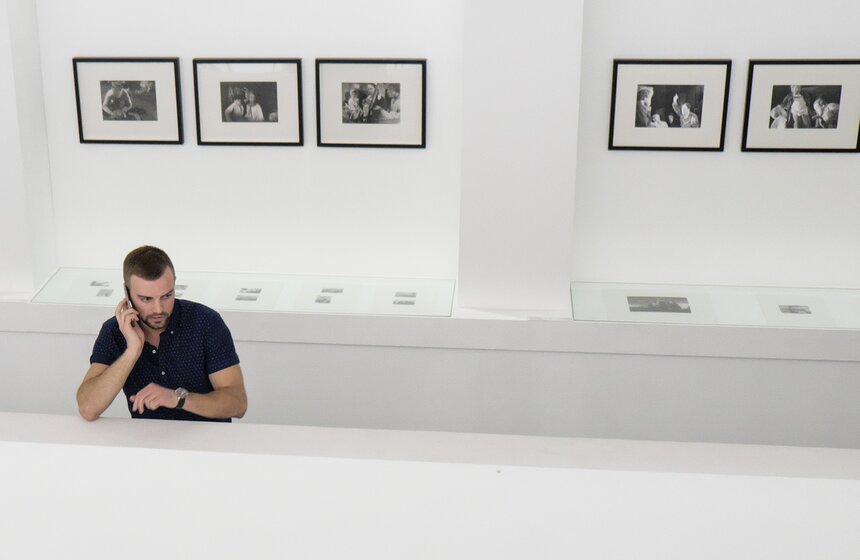 В Мультимедиа Арт Музее открылась выставка 2017 Pirelli Calendar 21 фото