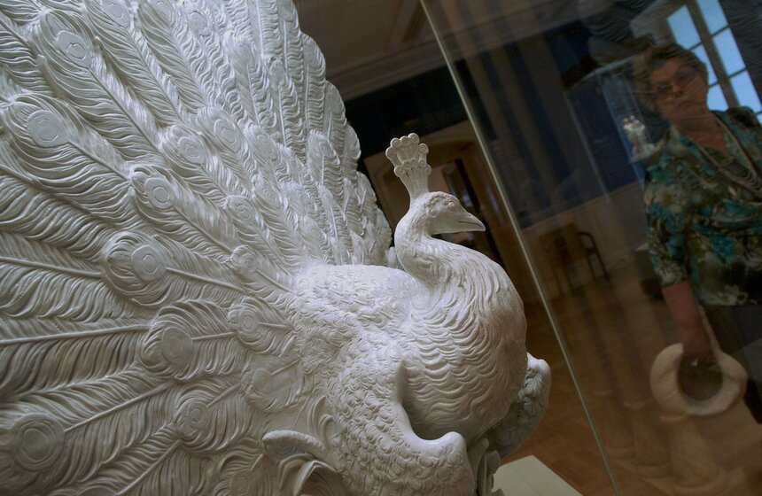 В "Царицыно" проходит выставка фарфора 11 фото