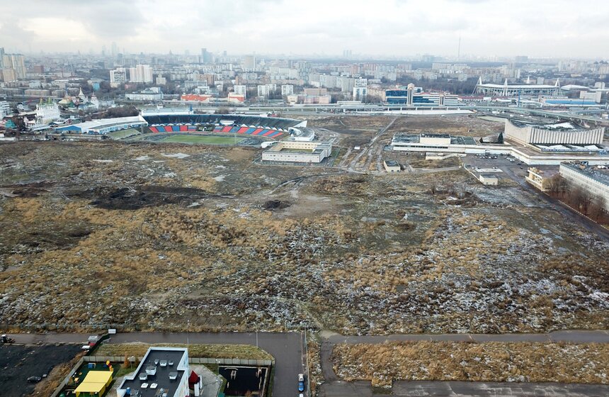 Фото: АГН Москва. А так выглядит территория бывшего Черкизовского рынка на востоке Москвы. Но уже скоро здесь начнут строить жилые дома в рамках программы реновации. Переселение начнется в конце 2019–начале 2020 года.