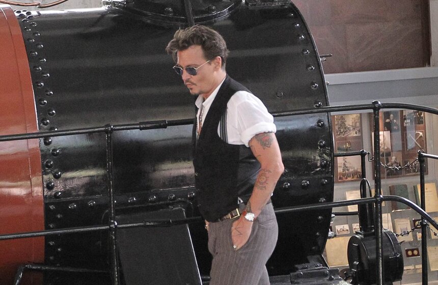 Джонни Депп представил в Москве новый фильм "Одинокий рейнджер" 11 фото