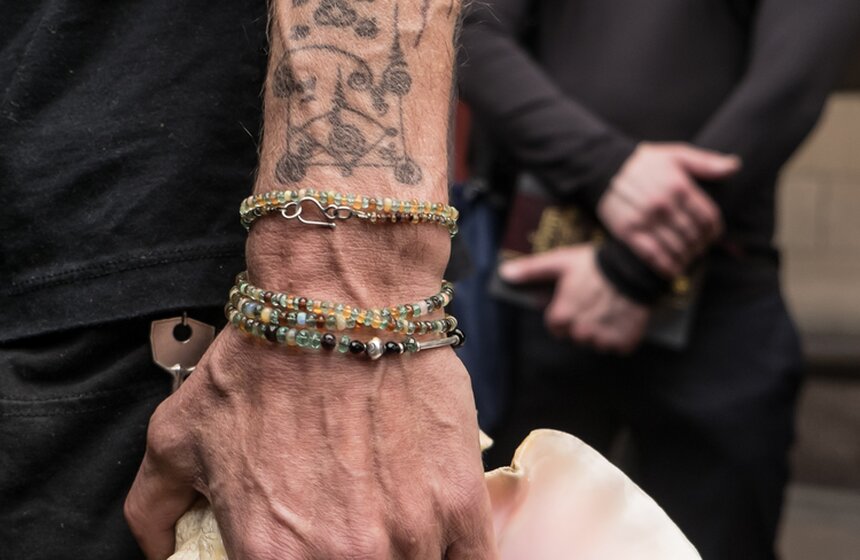 Прощание с Антоном Носиком прошло в Центральном доме литераторов 20 фото