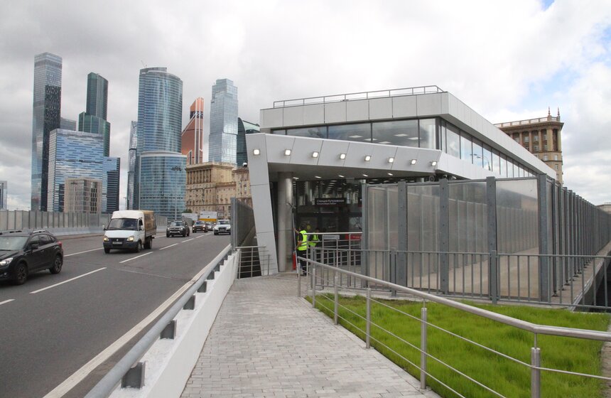 Собянин открыл северный вестибюль станции МЦК Кутузовская 8 фото