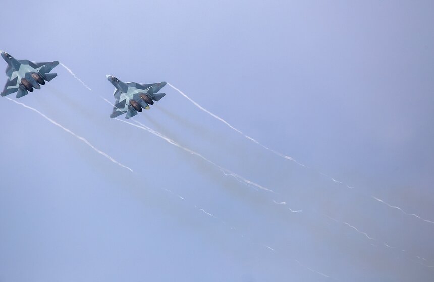 Генеральная репетиция открытия авиасалона МАКС-2017. Фото 25 фото