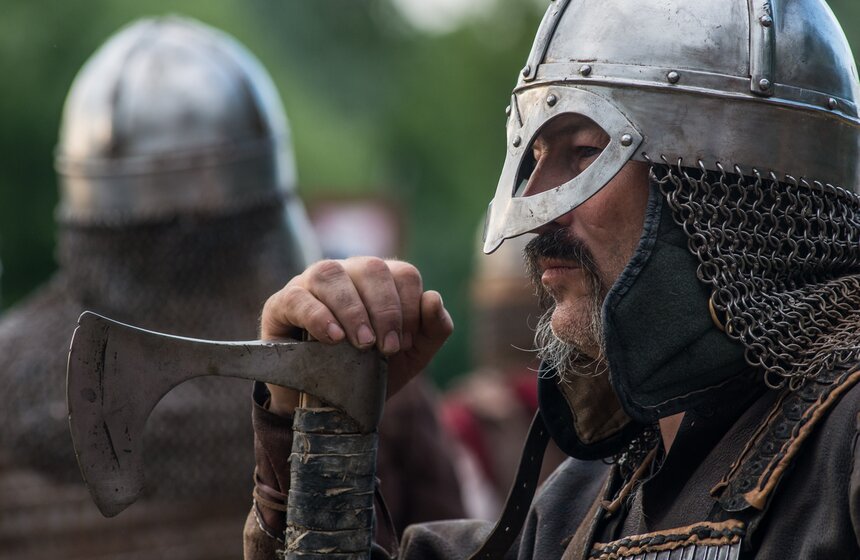 Фестиваль "Битва тысячи мечей" открылся в "Коломенском" 30 фото