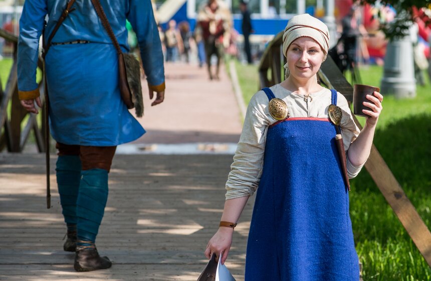 Фестиваль "Битва тысячи мечей" открылся в "Коломенском" 2 фото