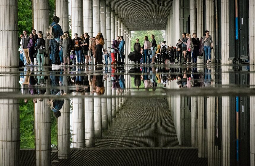 Концерт и прогулки с вождями: как отмечали 25-летие Музеона 5 фото