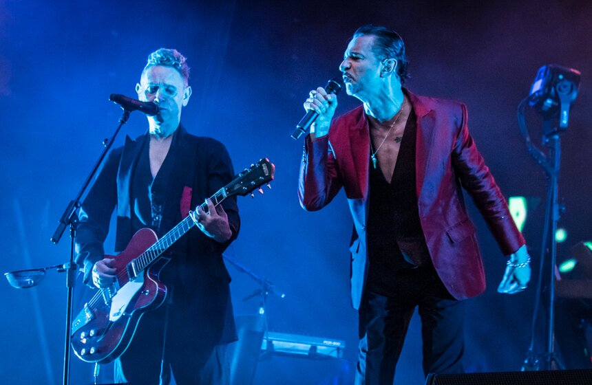 Концерт Depeche Mode на стадионе "Открытие Арена" 6 фото