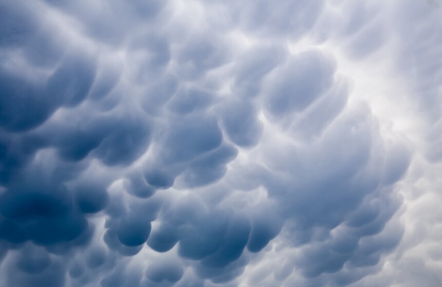 Необычные облака из тропиков в небе над Жуковским. Фото 6 фото