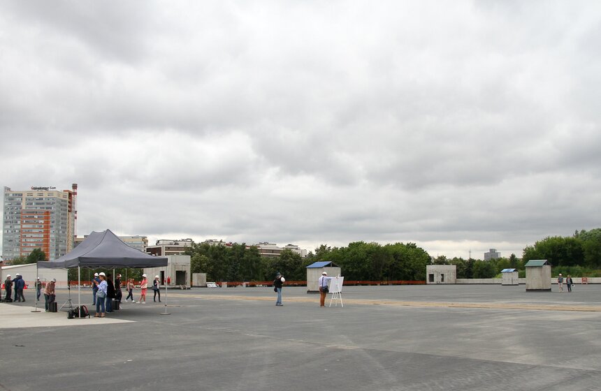 Собянин осмотрел ход строительства парка "Остров мечты" 8 фото