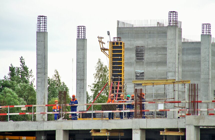 Собянин осмотрел ход строительства парка "Остров мечты" 3 фото