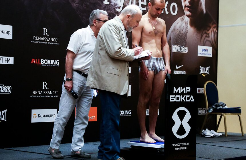 Церемония взвешивания боксеров Поветкина и Руденко 2 фото
