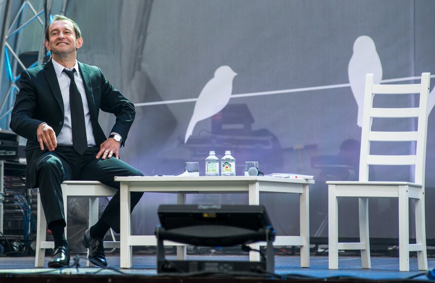 Выступление Хабенского на новой сцене Зеленого театра ВДНХ. Фото 9 фото