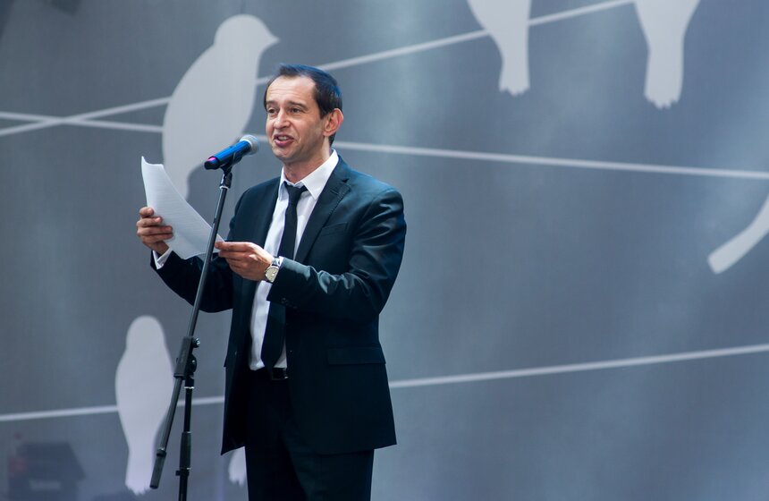 Выступление Хабенского на новой сцене Зеленого театра ВДНХ. Фото 13 фото