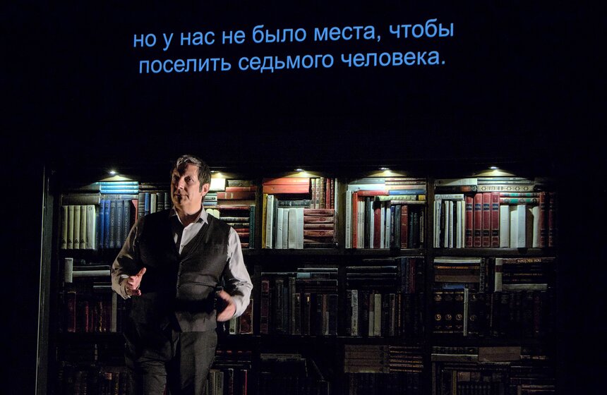 Спектакль Робера Лепажа "887" на Чеховском фестивале. Фото 3 фото