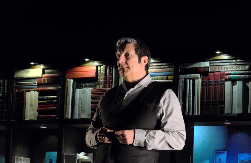 Спектакль Робера Лепажа "887" на Чеховском фестивале. Фото 11 фото