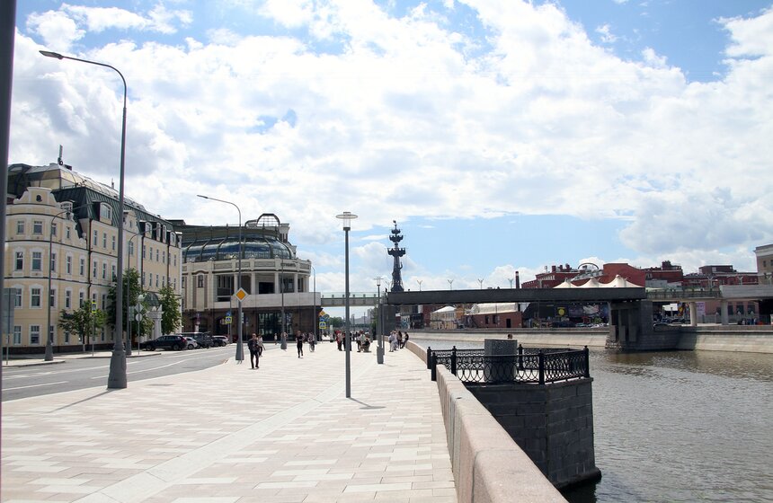 Сергей Собянин открыл Якиманскую набережную после реконструкции 3 фото