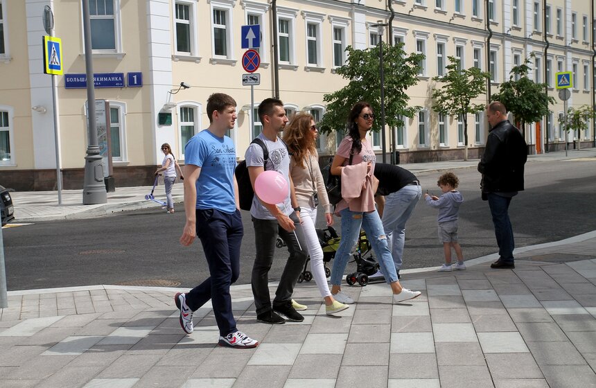 Сергей Собянин открыл Якиманскую набережную после реконструкции 11 фото