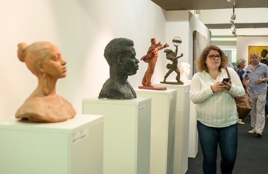 Выставка "Три фестиваля" открылась в столице 2 фото