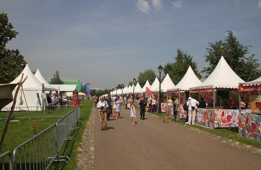 Фестиваль "Русское поле" прошел в музее-заповеднике "Царицыно" 13 фото