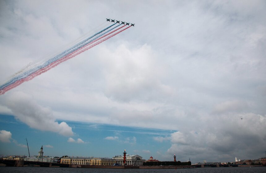 Главный военно-морской парад страны по случаю Дня ВМФ 24 фото