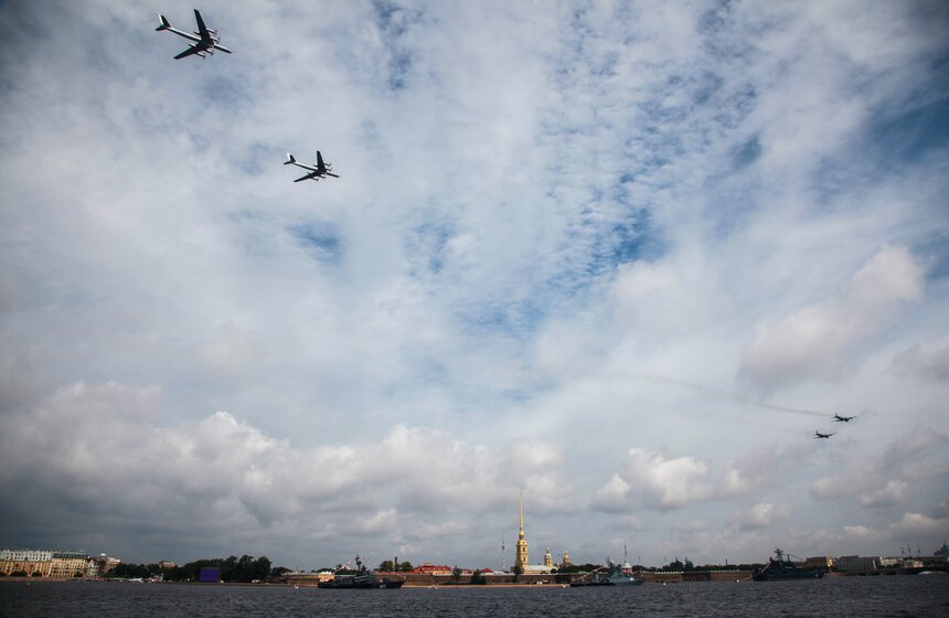 Главный военно-морской парад страны по случаю Дня ВМФ 22 фото