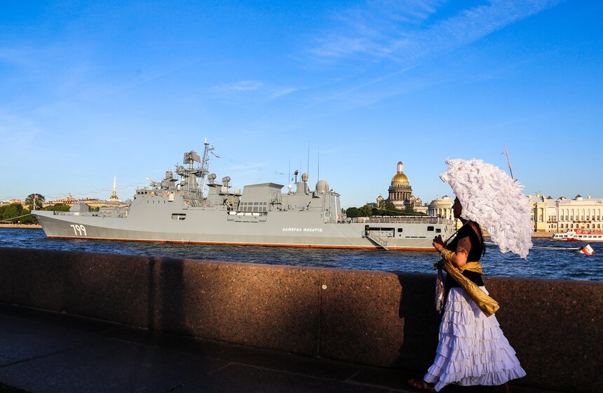 Главный военно-морской парад страны по случаю Дня ВМФ 39 фото