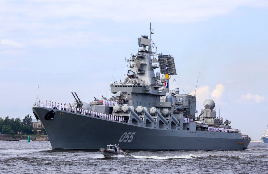 Репетиция морского парада в честь Дня ВМФ прошла в Кронштадте 34 фото