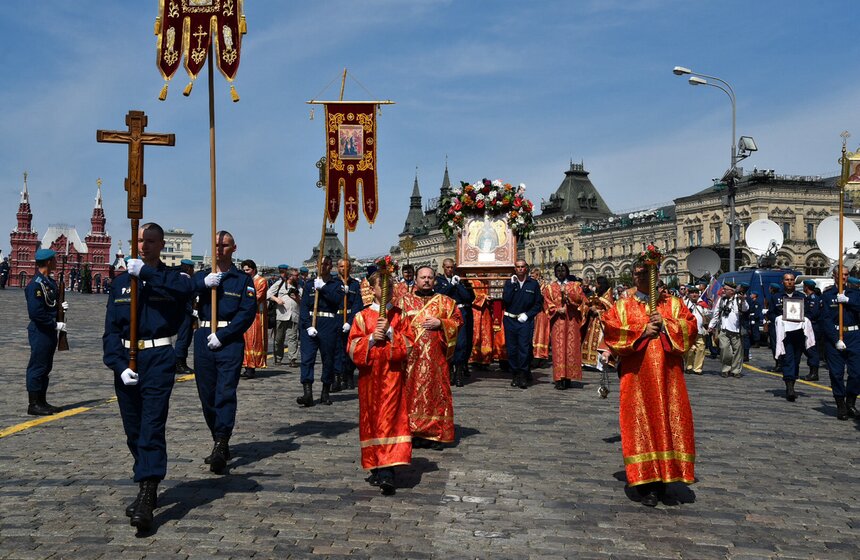 День ВДВ на улице Ильинка. Фото 33 фото