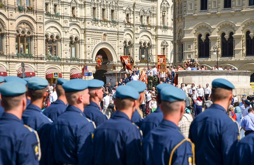 День ВДВ на улице Ильинка. Фото 16 фото