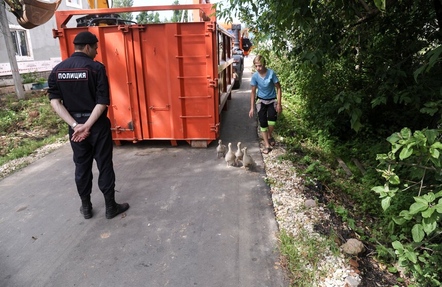 "Шанхай" Оси Солнцевского снесли на западе столицы 12 фото