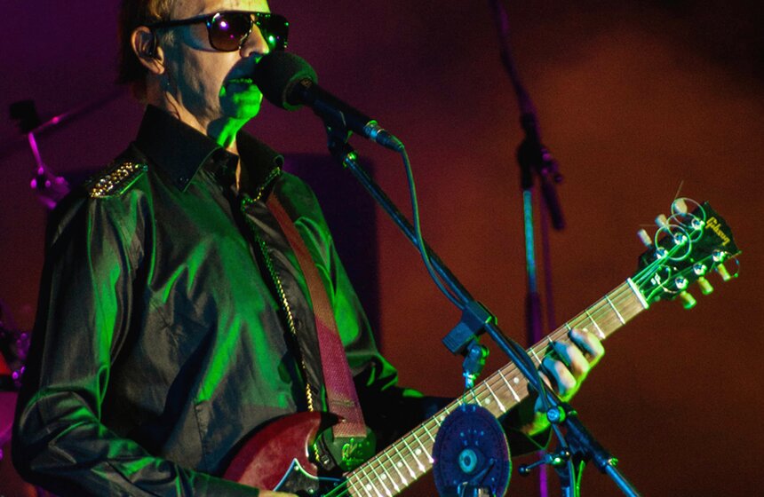 Рок-группа "Пикник" впервые устроила концерт под открытым небом 17 фото