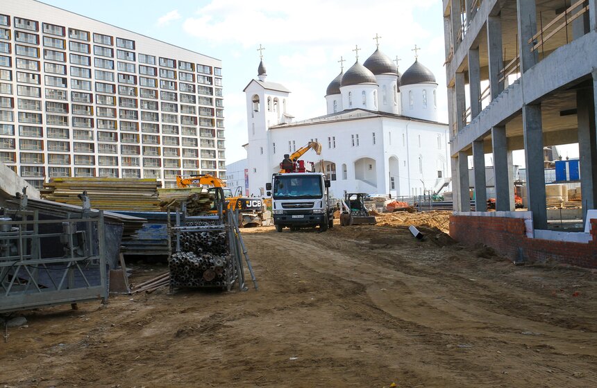Собянин осмотрел строительство станции "ЦСКА" и парка на Ходынке 7 фото