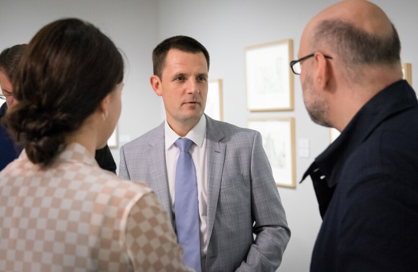 Четыре выставки фотографов и художников открылись в МАММ 6 фото