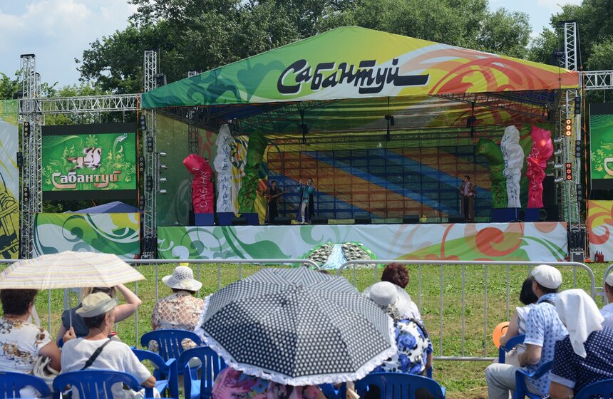 В "Коломенском" отметили праздник Сабантуй 10 фото