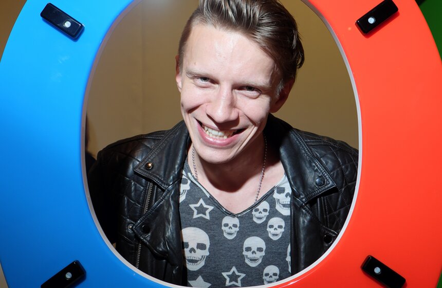 Московский музей современного искусства открыл выставку Шнурова 29 фото