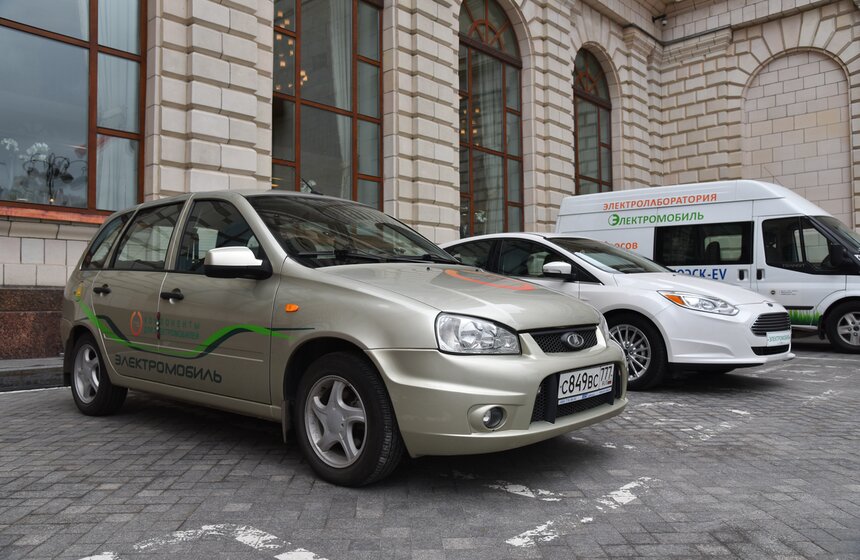 Как стартовали выставка автомобилей и экологический автопробег 34 фото