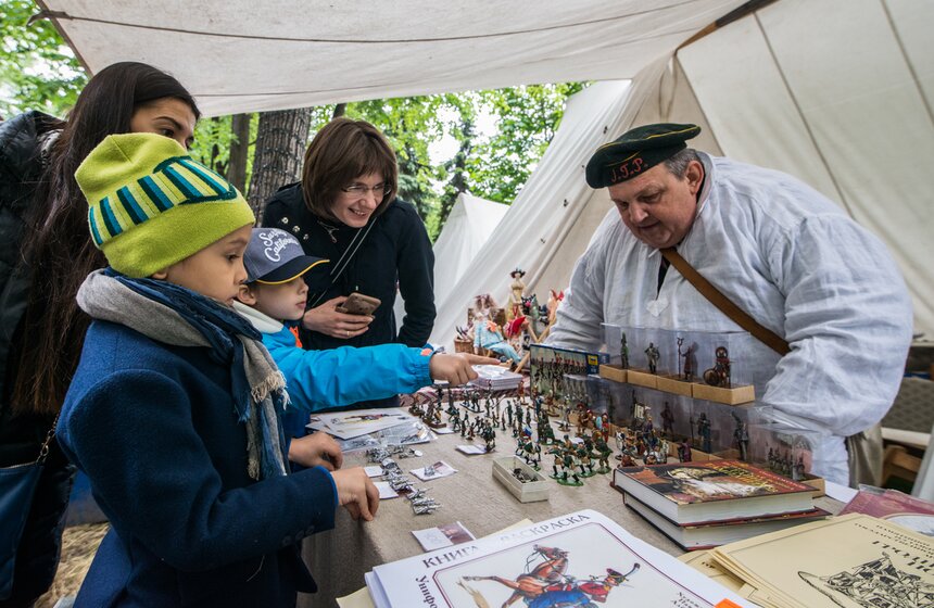 Фестиваль "Времена и Эпохи. Собрание"  стартовал в Москве 16 фото