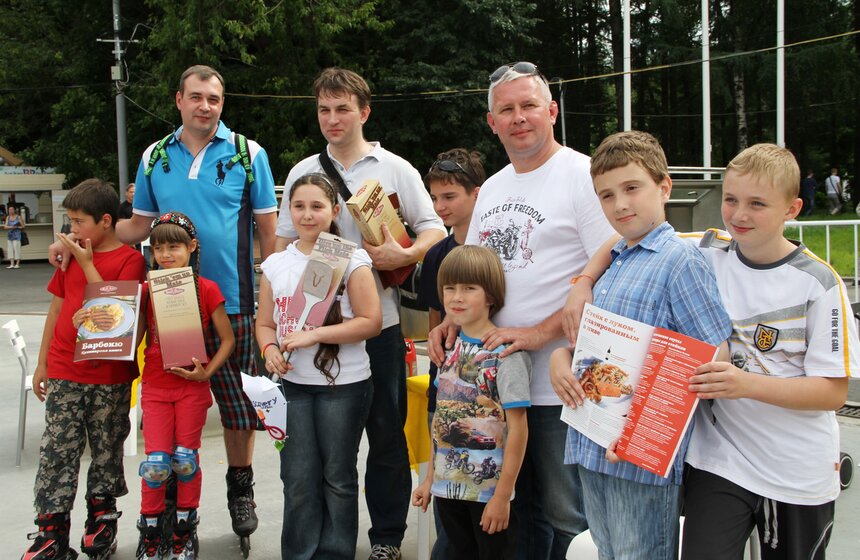 В "Сокольниках" прошел семейный фестиваль "День отца" 19 фото