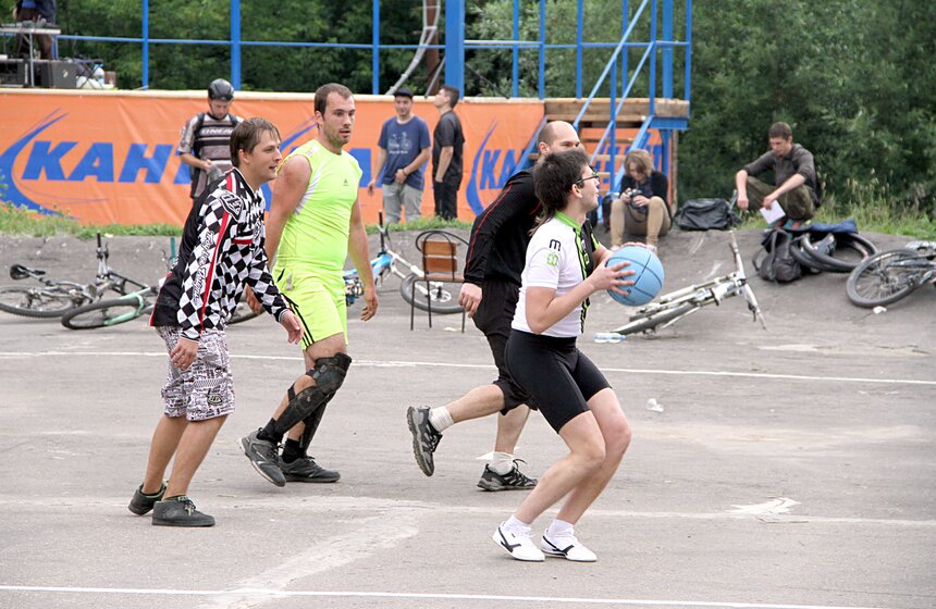 В столичном спорткомплексе организовали зону активного отдыха 6 фото