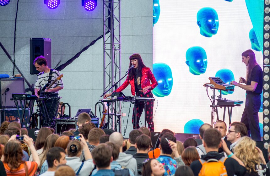 Как прошло открытие новой городской площадки "Москвы-Сити" 18 фото