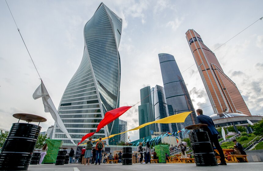 Как прошло открытие новой городской площадки "Москвы-Сити" 3 фото