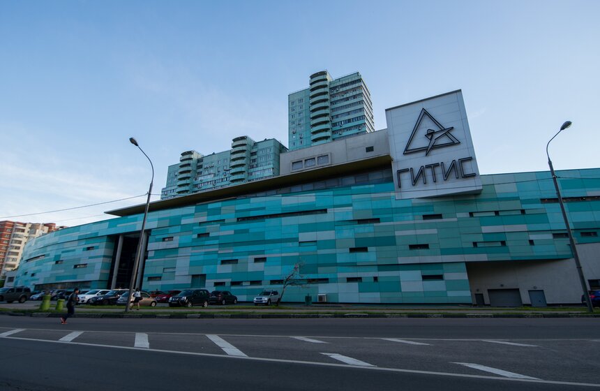 Выставка "Путешествие в мир дополненной нереальности" 31 фото