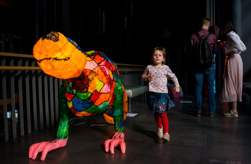 Выставка "Путешествие в мир дополненной нереальности" 8 фото