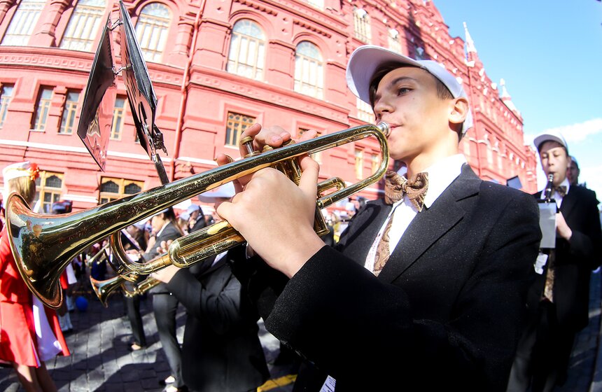 Детский духовой сводный музыкальный оркестр выступил в Москве 13 фото
